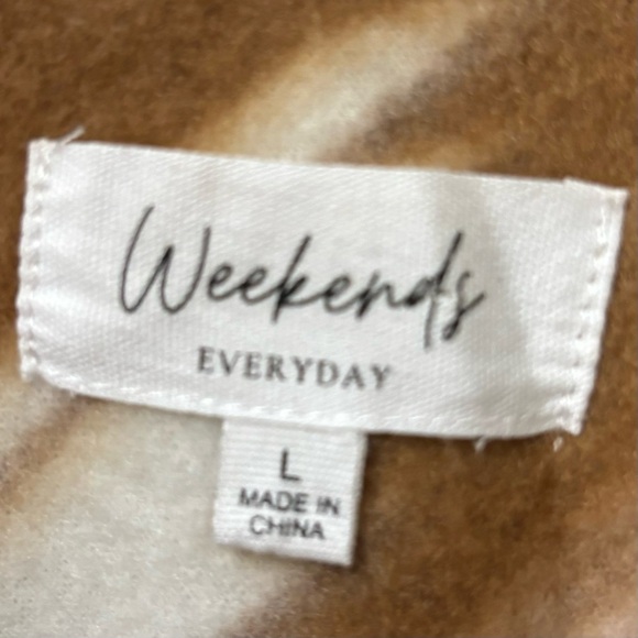 Weekend Everyday Aztec Tribal Print Fleece Shacket Womens Size Large - Picture 6 of 8